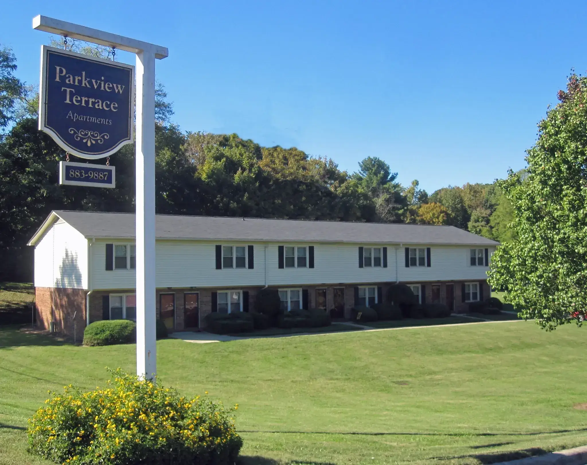 Parkview Terrace - Exterior Front View